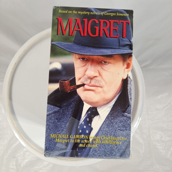 Granda Media Georges Simenon Maigret VHS Box Set - Picture 1 of 5